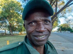 Peter, der Wachmann des Minenhotels in Tsumeb